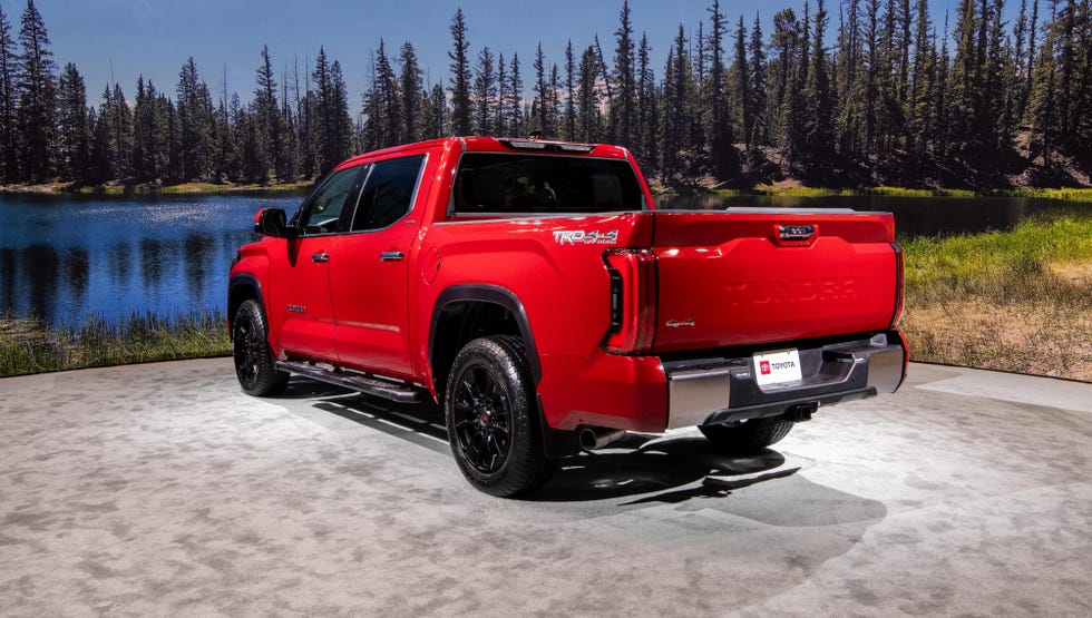 See the 2022 Toyota Tundra's Trims and Options