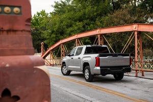 2022 toyota tundra sr