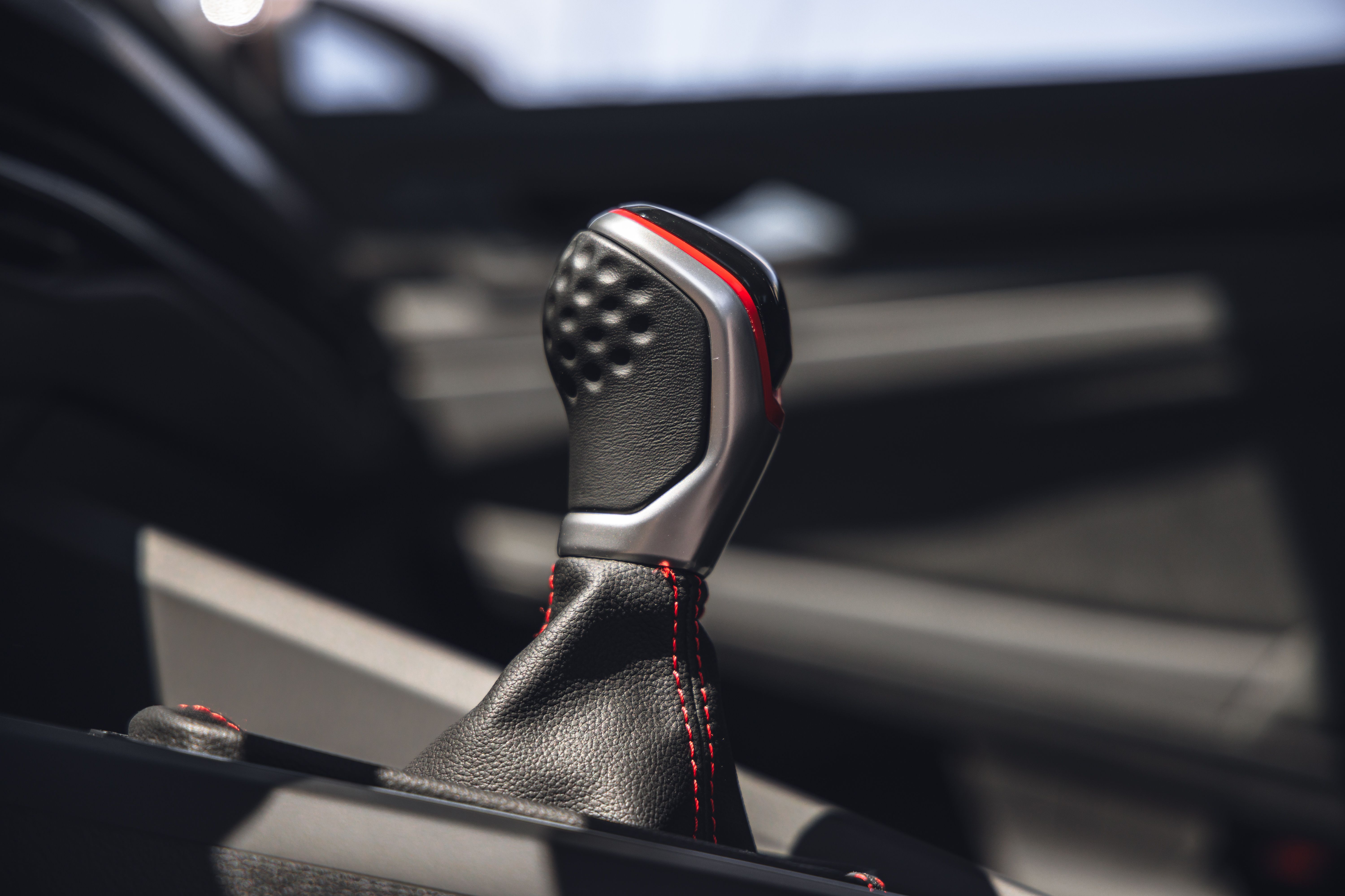 What Does the S Mean On Gear Shift? - In The Garage with