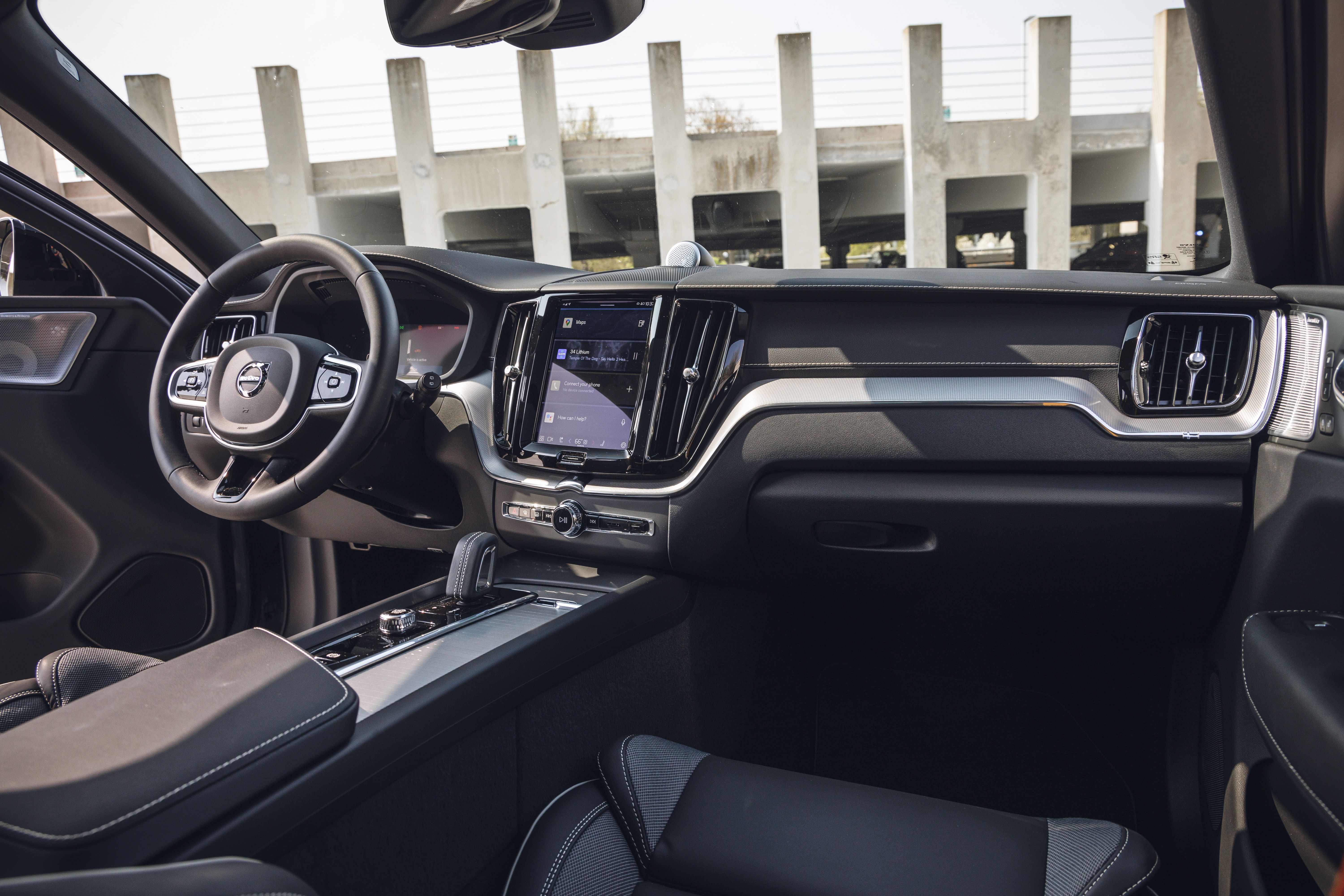 Volvo XC60 2024 Interior