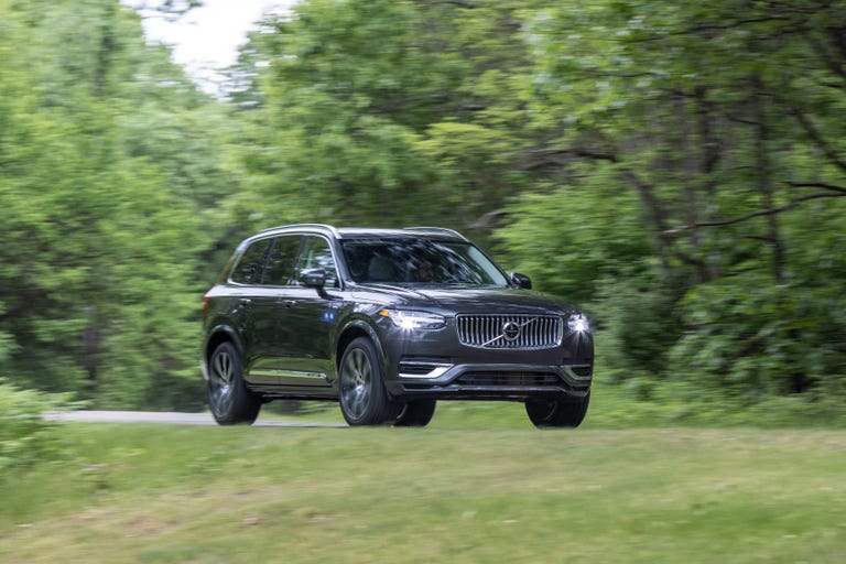 2025 Volvo XC90 Review, Pricing, and Specs