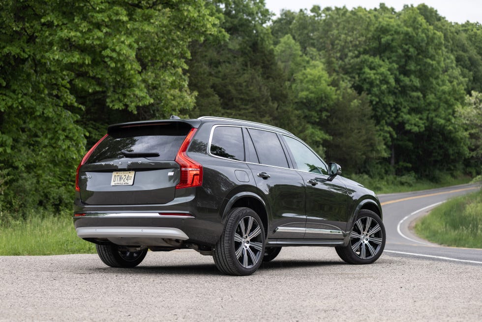 2025 Volvo XC90 Review, Pricing, and Specs