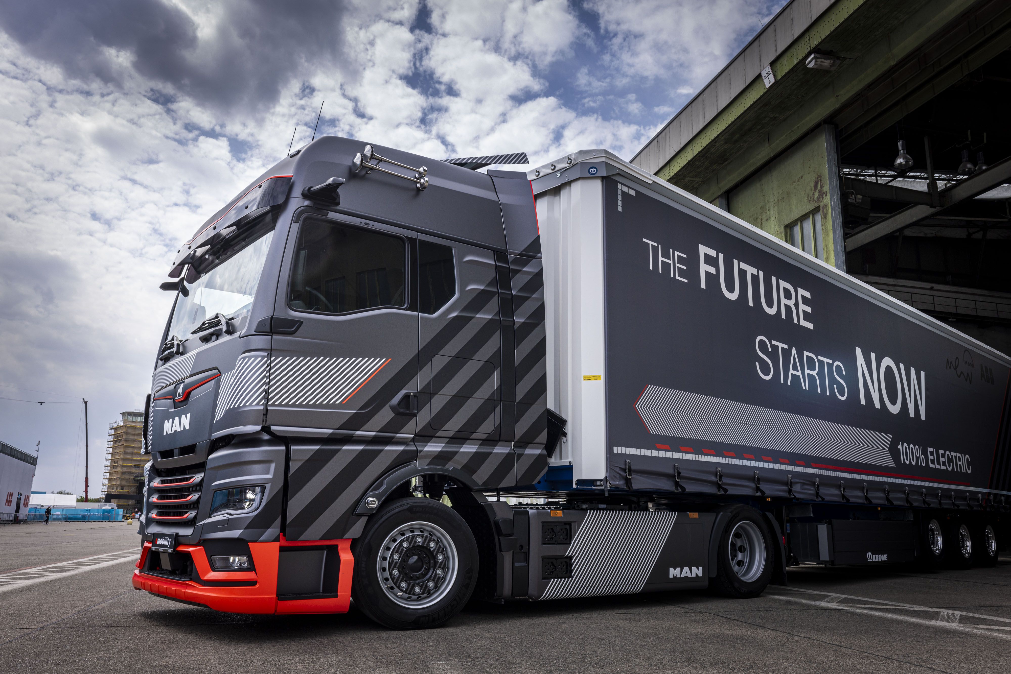 VW Truck Unit MAN Gets Ready for Electric Semis