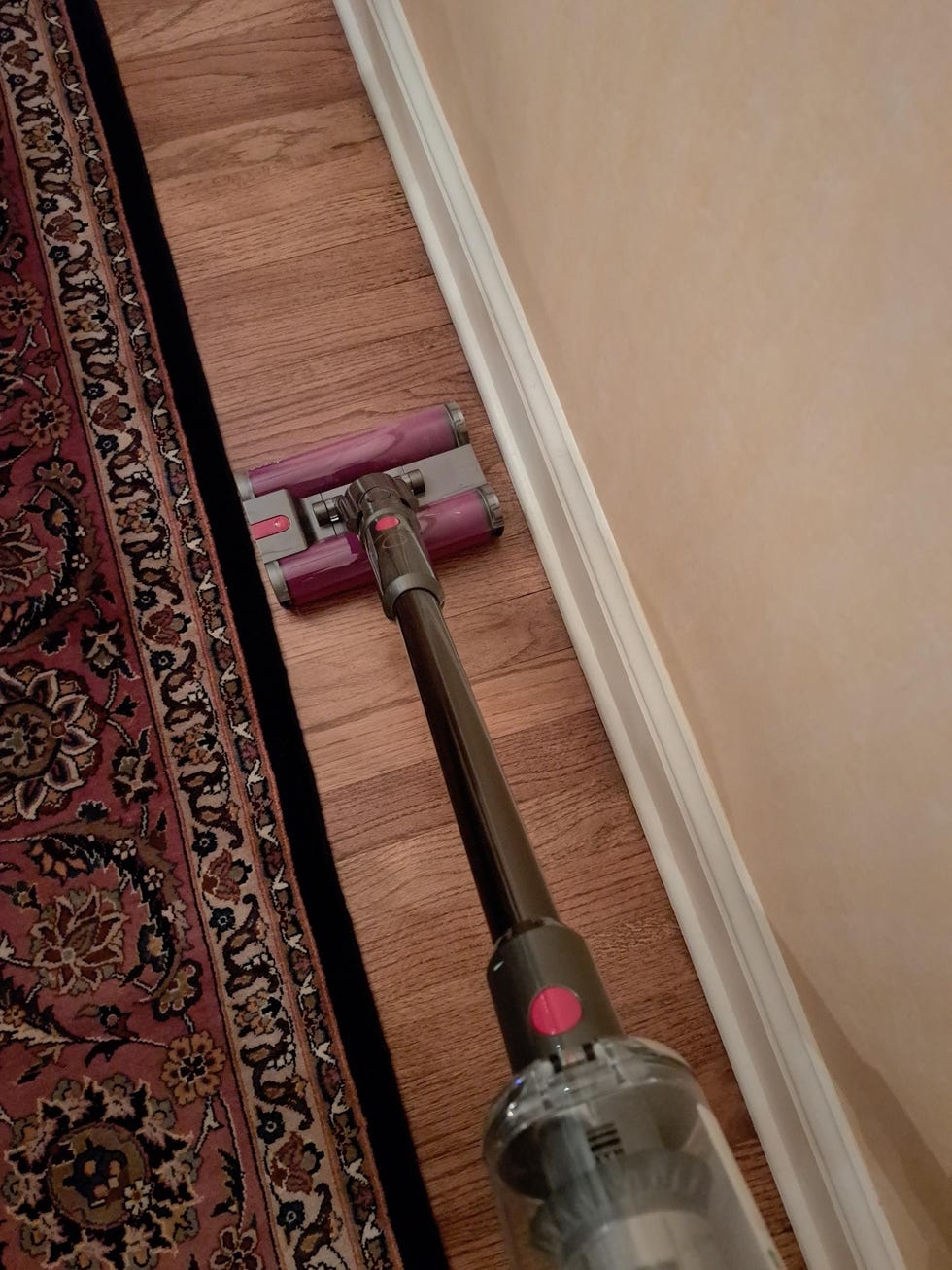 best vacuums for hardwood floors vacuuming around an area rug