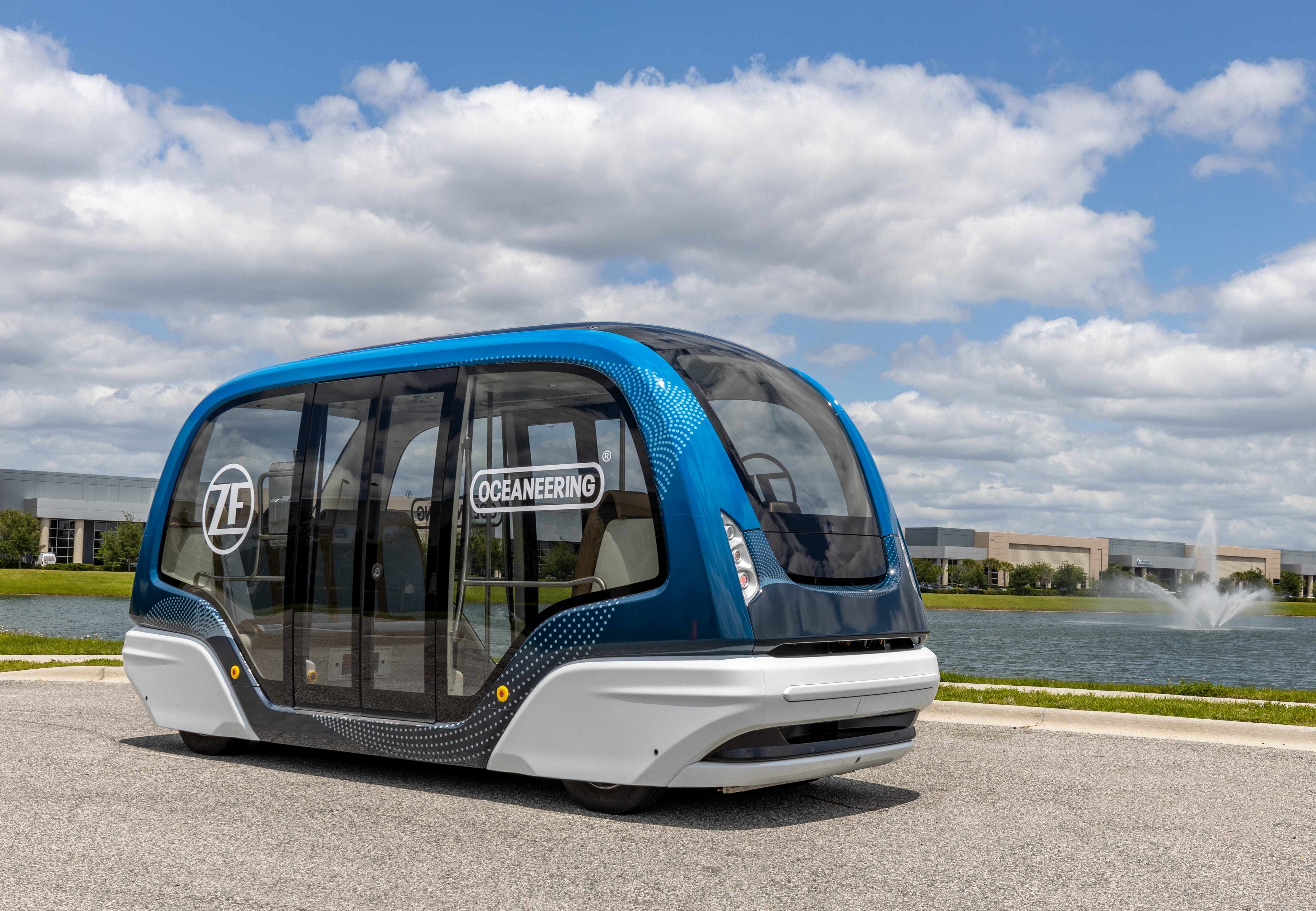 This US Company Will Build ZF's Autonomous Shuttle