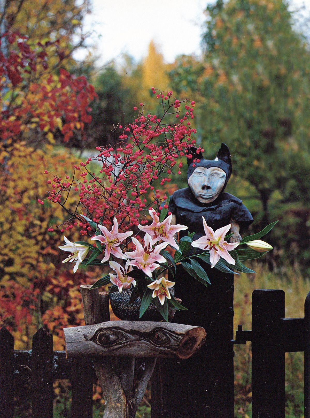 10月 家元のいけばな スウェーデン・ガラスの王国花紀行