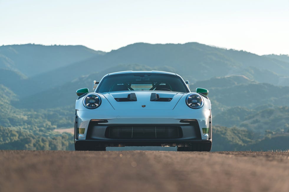 2023 Porsche 911 GT3 RS Tribute celebrates Carrera history – WWLP