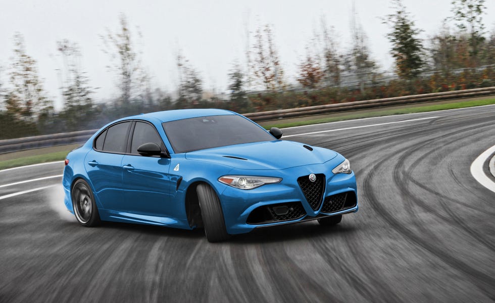 2023 alfa romeo giulia quadrifoglio drifting around a corner