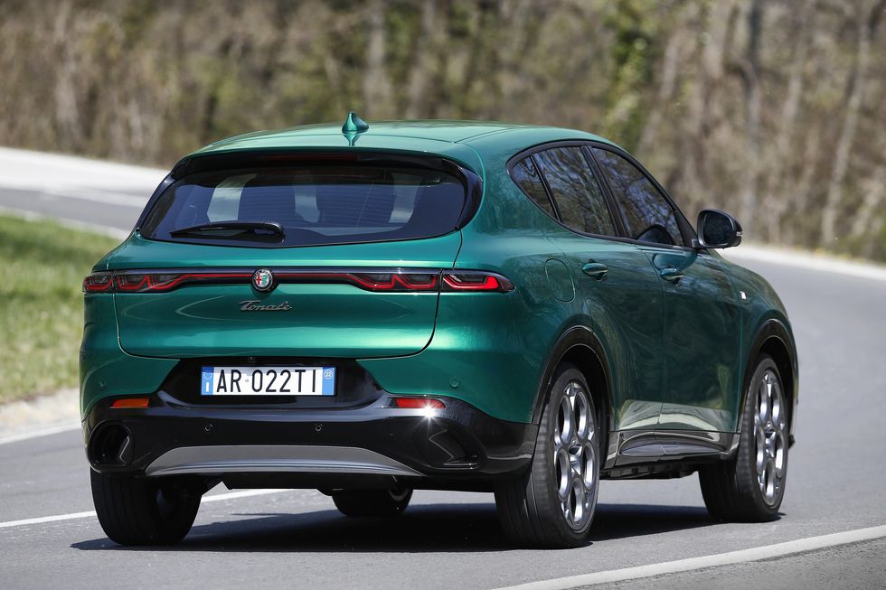 2023 Alfa Romeo Tonale: The Brand's Smallest SUV Holds Promise