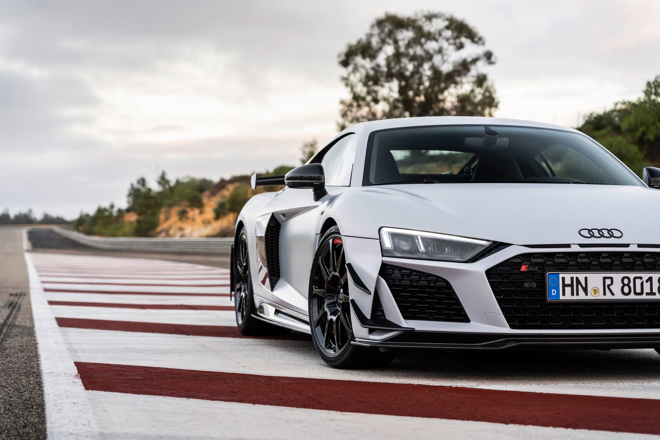 2023 Audi R8 GT Is a Playful, Traction-Limited Goodbye