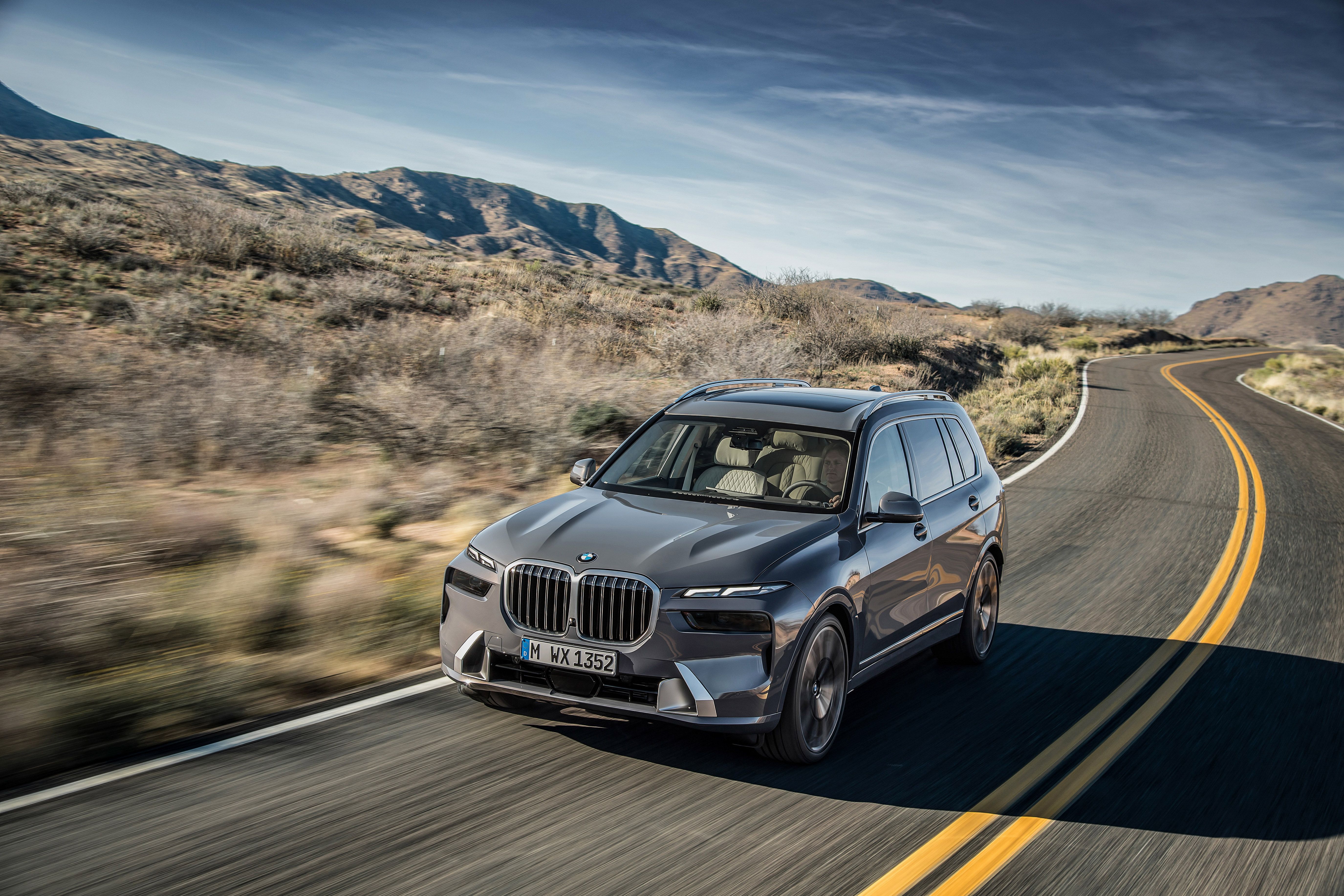 2023 BMW X7 ( G07 ) xDrive40i - Free high resolution car images