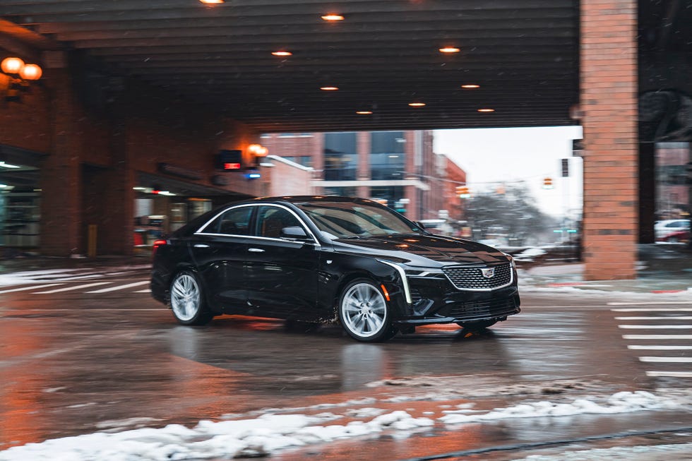 2023 cadillac ct4 350t rwd