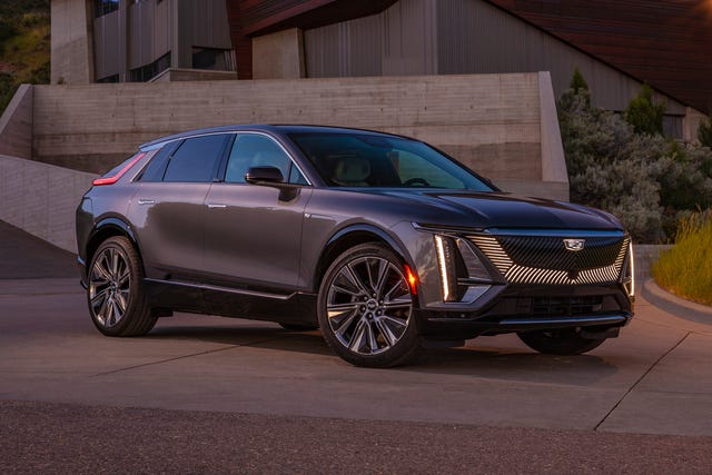 2023 cadillac lyriq