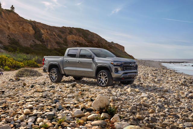 View Photos of the 2023 Chevrolet Colorado