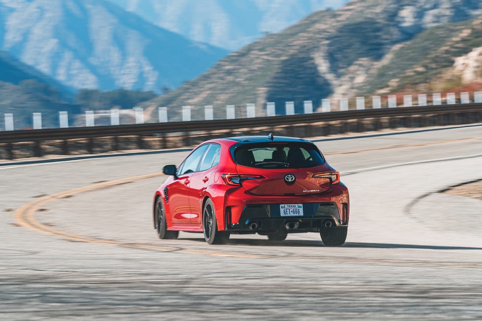 2023 toyota gr corolla circuit