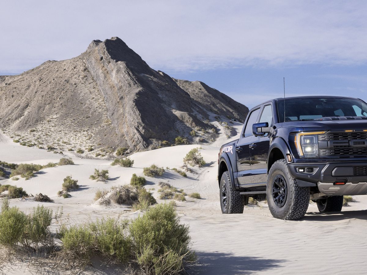 2023 Ford F-150 Raptor Review, Pricing, and Specs