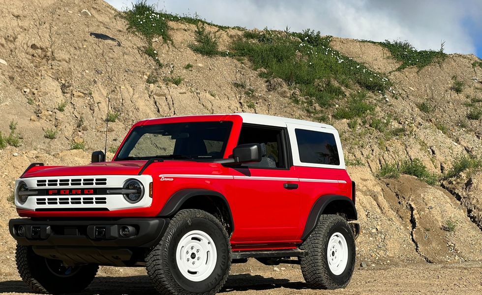 2023 ford bronco heritage editions