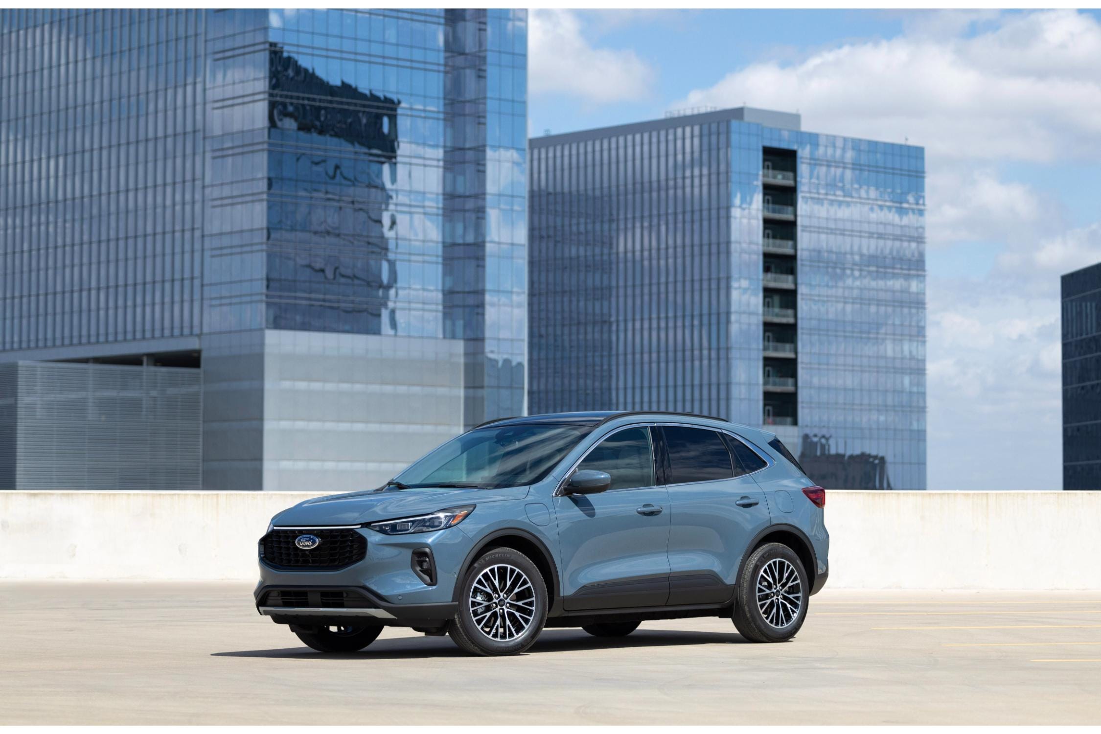 Suv plug in hybrid