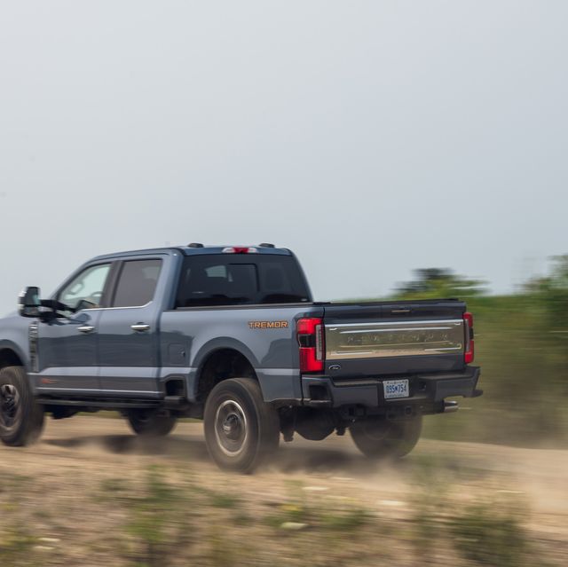 Your 2023 Ford Pickup Can Now Hook Up a Trailer Better Than You