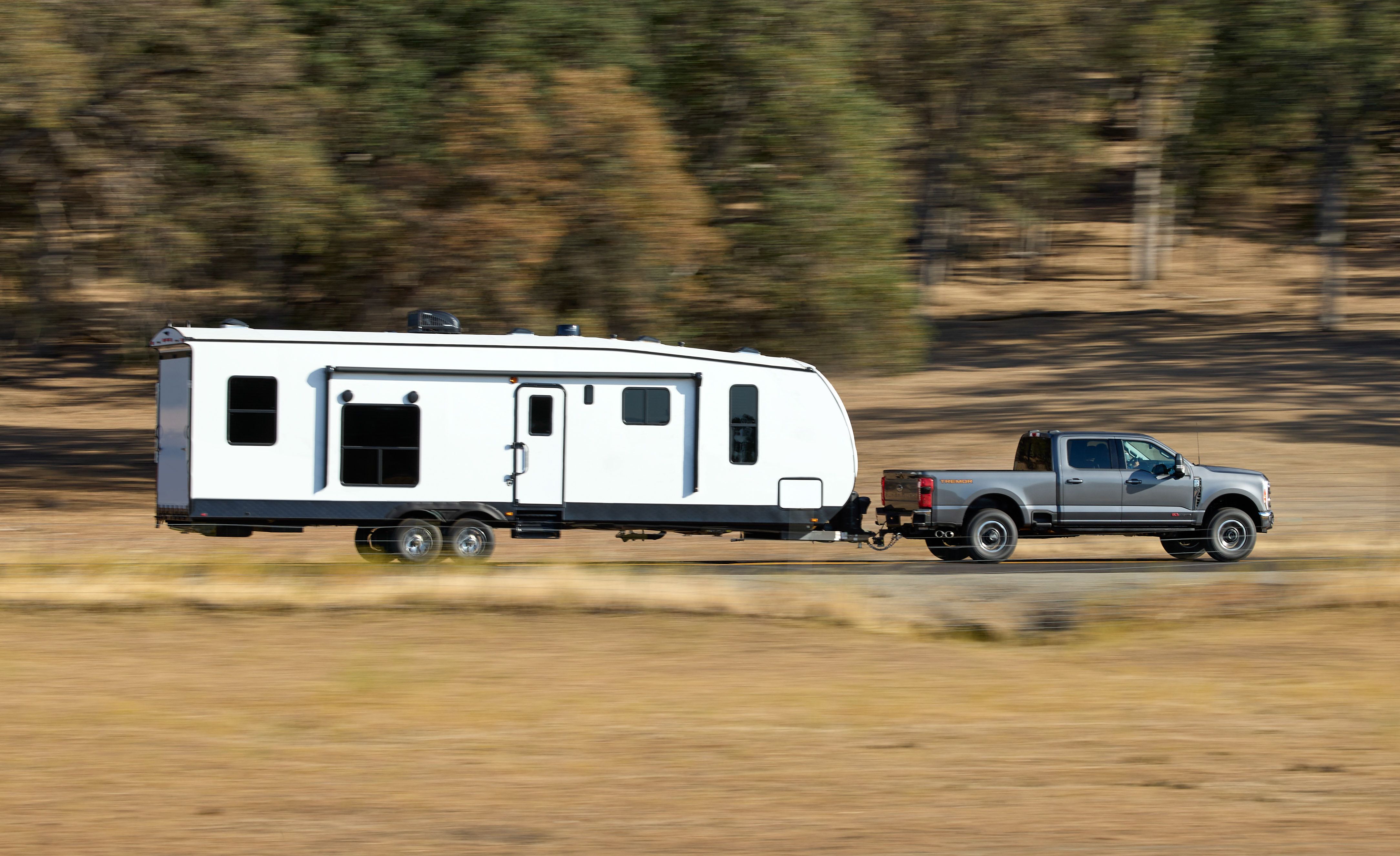 2023 Ford Super Duty Boasts Class-Leading 40,000-Pound Towing - CNET