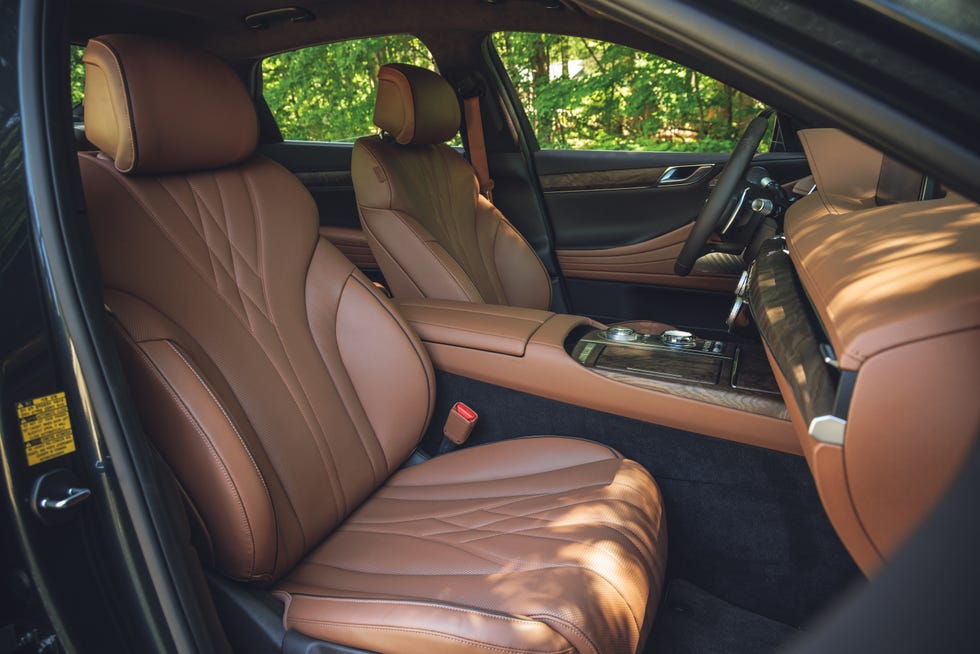 2023 genesis electrified g80