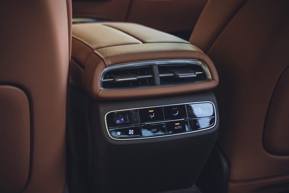 2023 genesis electrified g80
