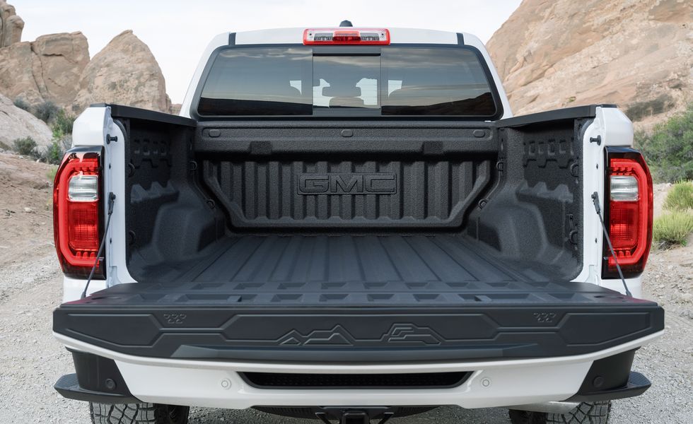 2024 GMC Canyon Review, Pricing, Specs