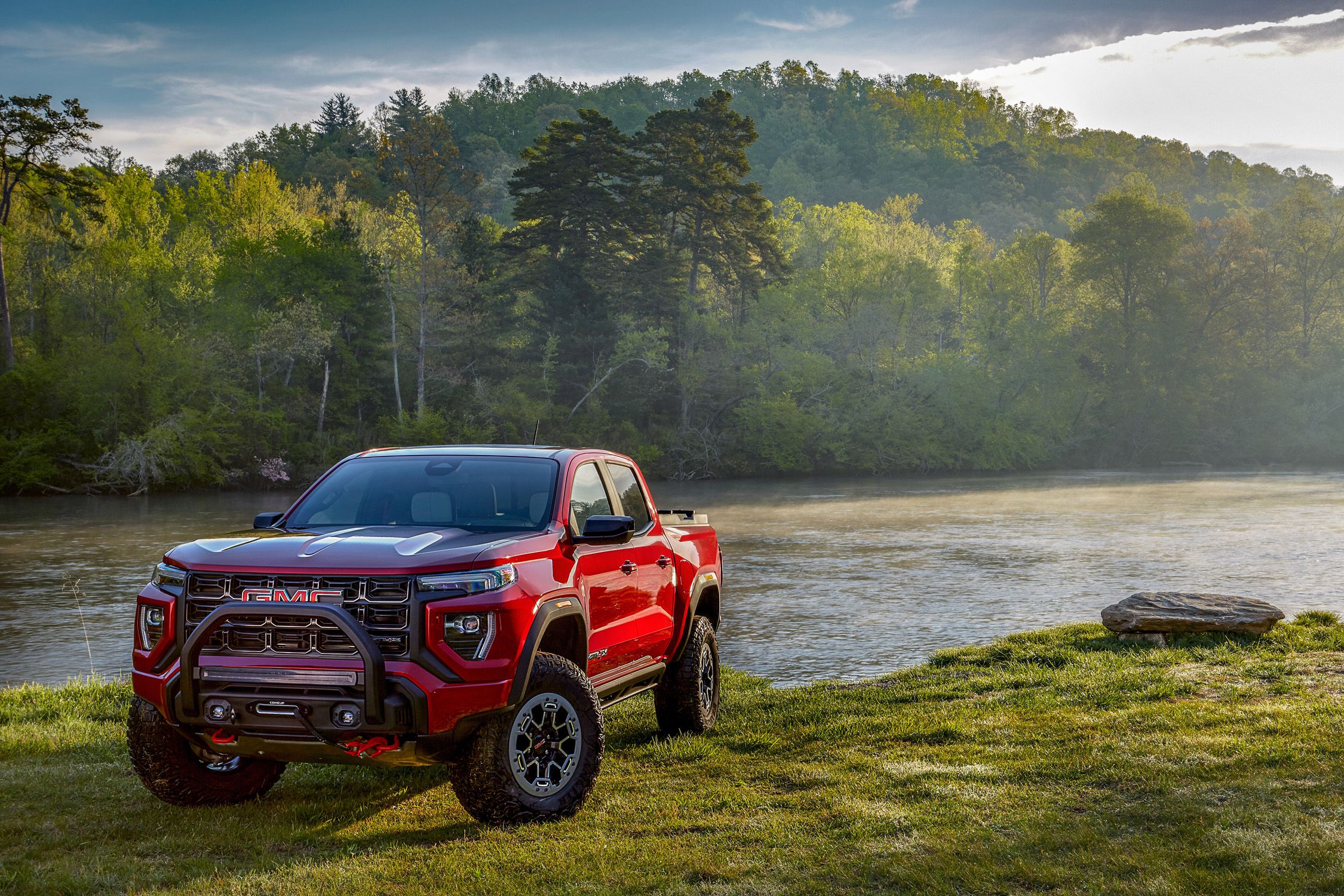 2023 camion gmc negli showroom