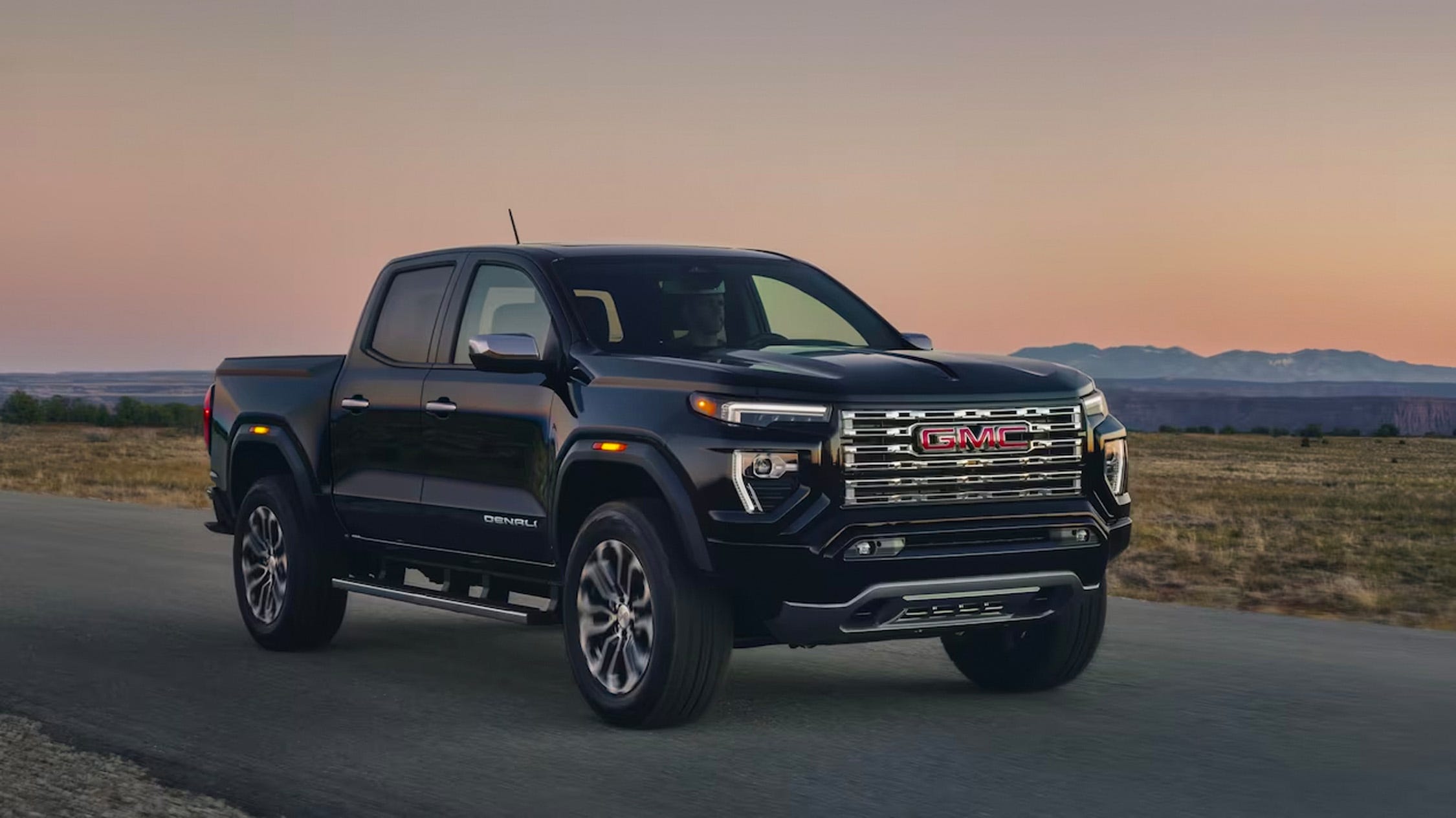 2023 camion gmc negli showroom