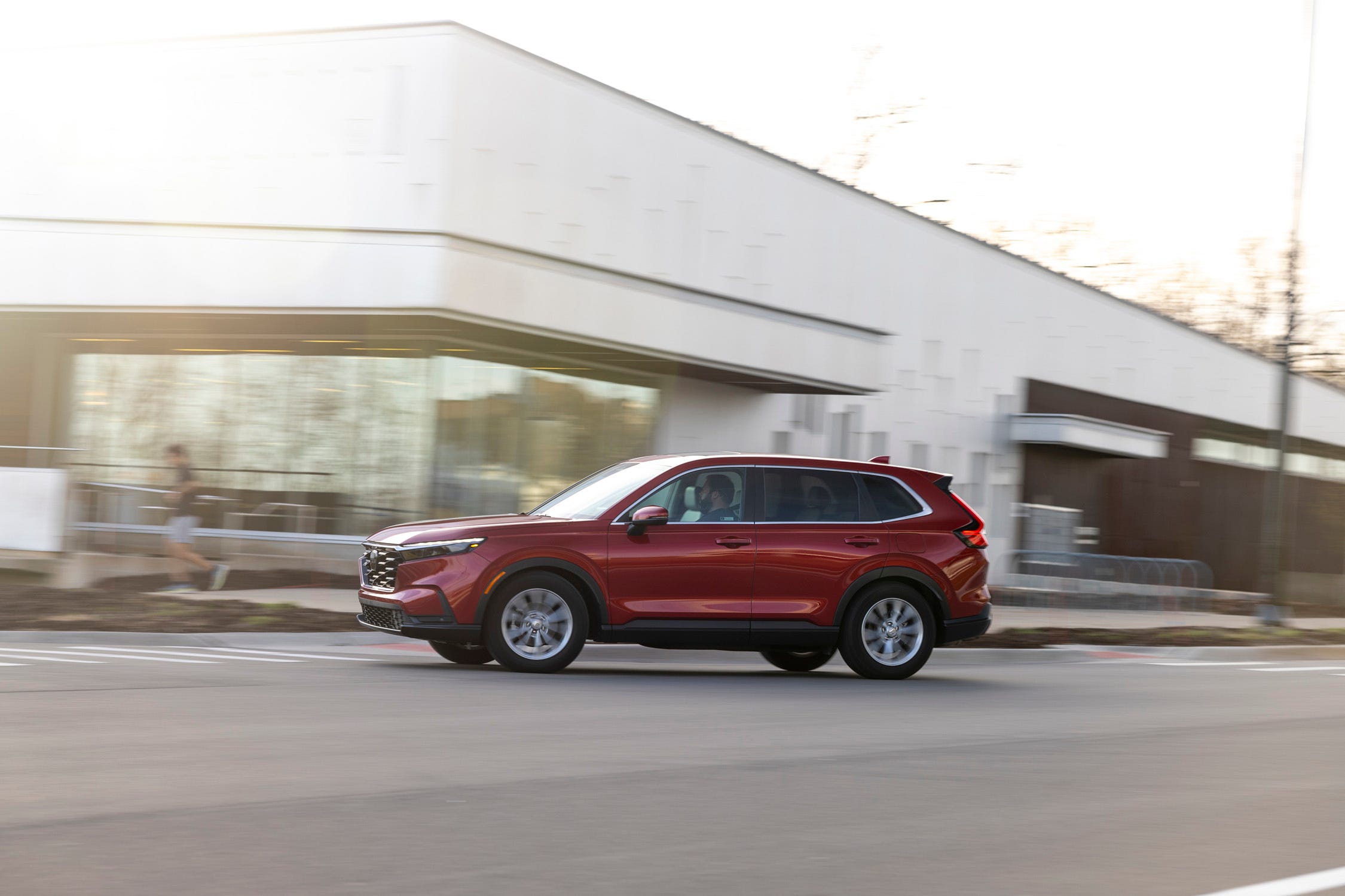 view-photos-of-the-2024-compact-suv-comparison-test