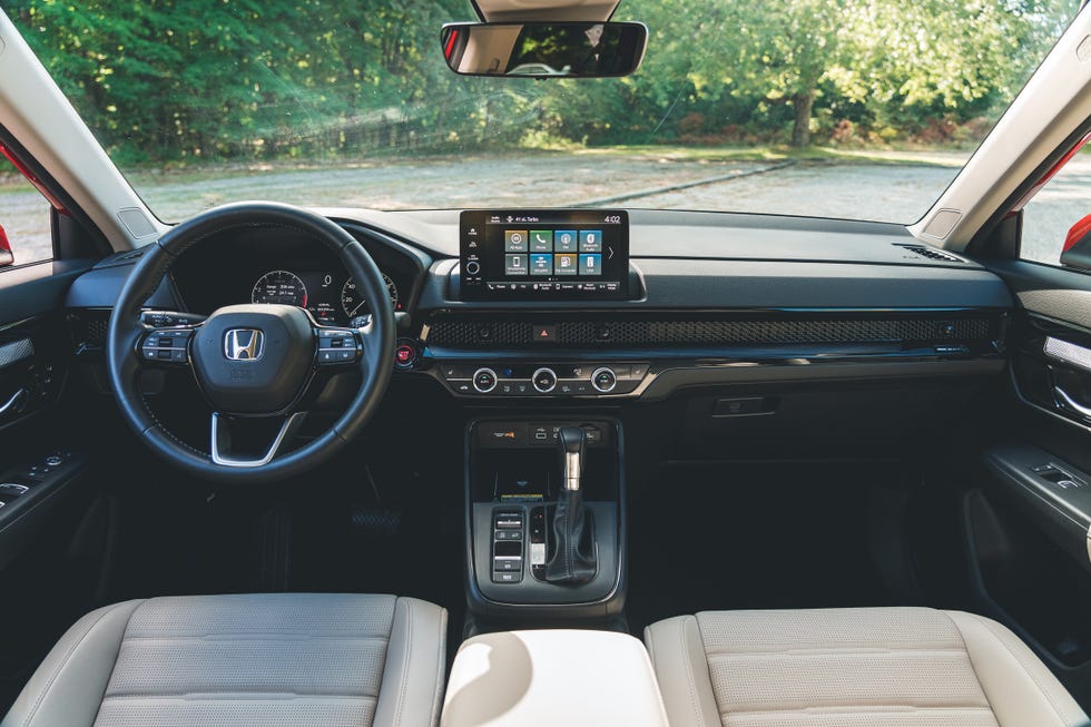 View Photos of the 2023 Honda CRV EXL