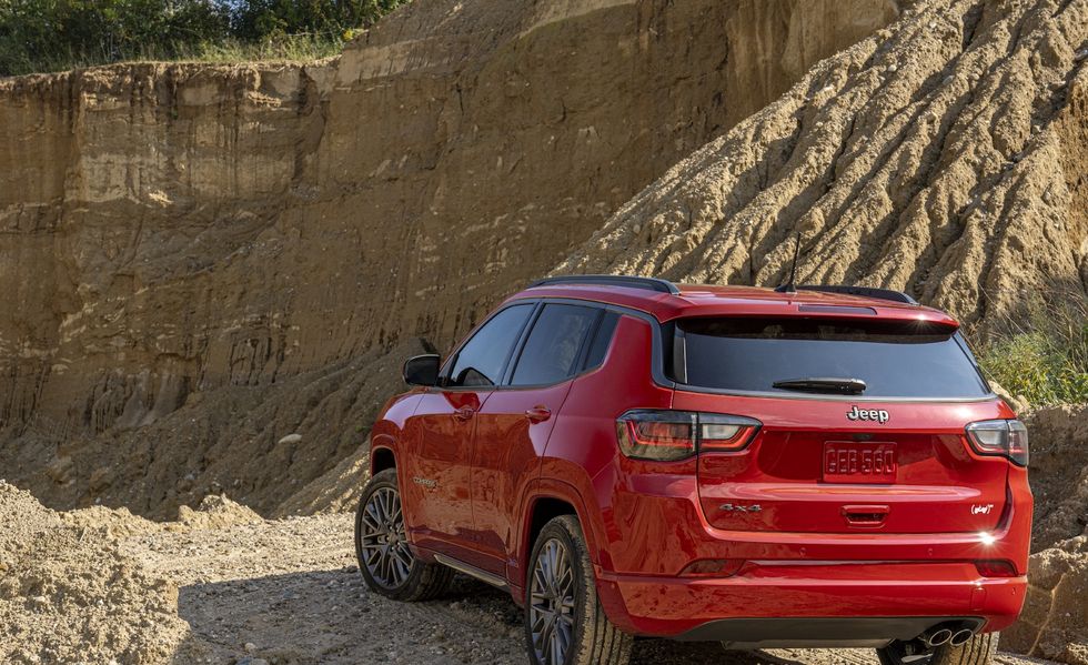 2023 Jeep Compass Features, Specs & Princing - Bustard Chrysler Dodge Jeep