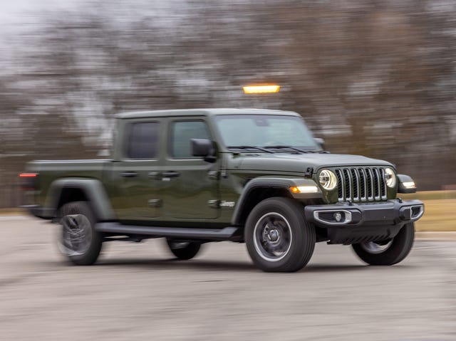 2023 jeep gladiator overland diesel