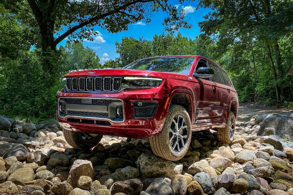 2023 jeep grand cherokee l overland