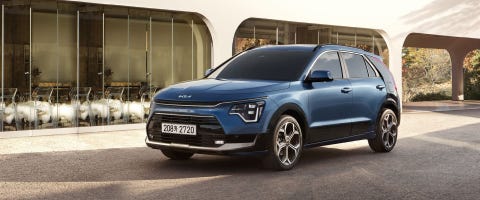 View Photos of the 2023 Kia Niro