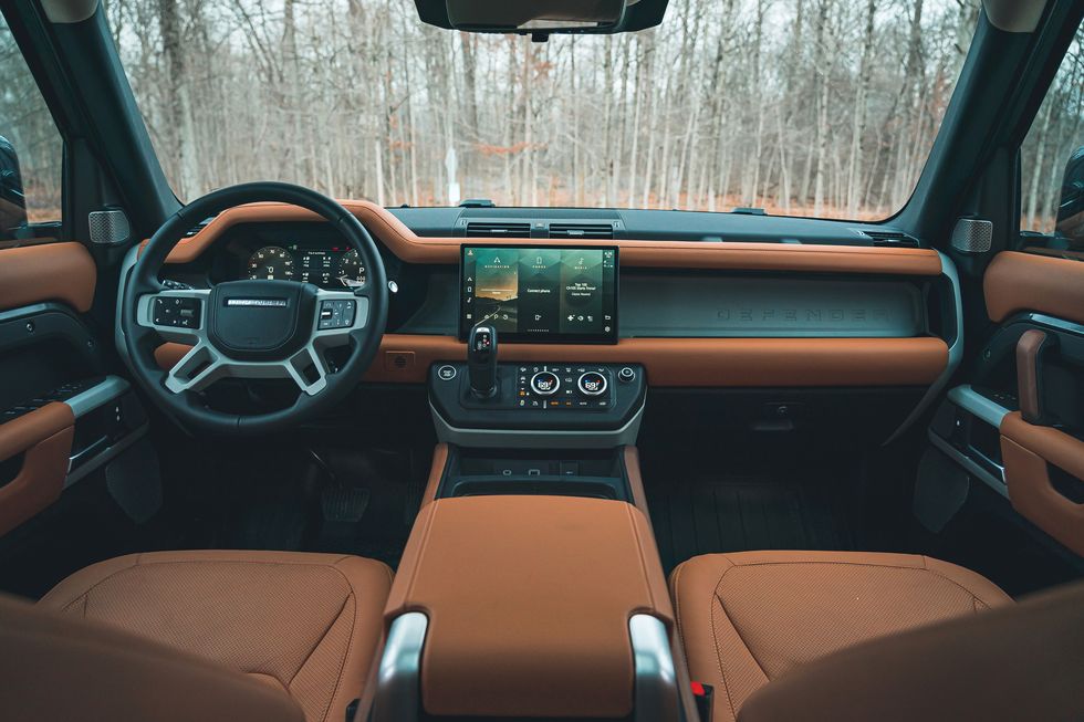 2023 land rover defender 130 first edition