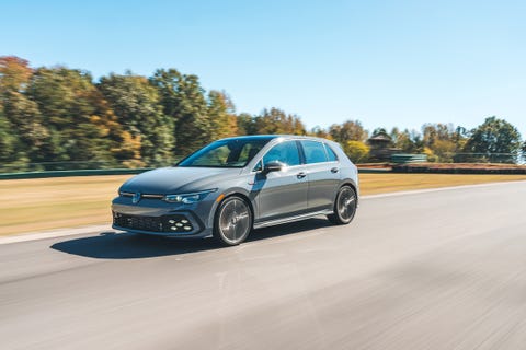 volkswagen golf gti at 2023 lightning lap