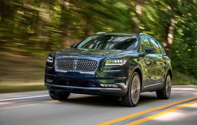 2019 Lincoln Nautilus Specs, Price, MPG & Reviews