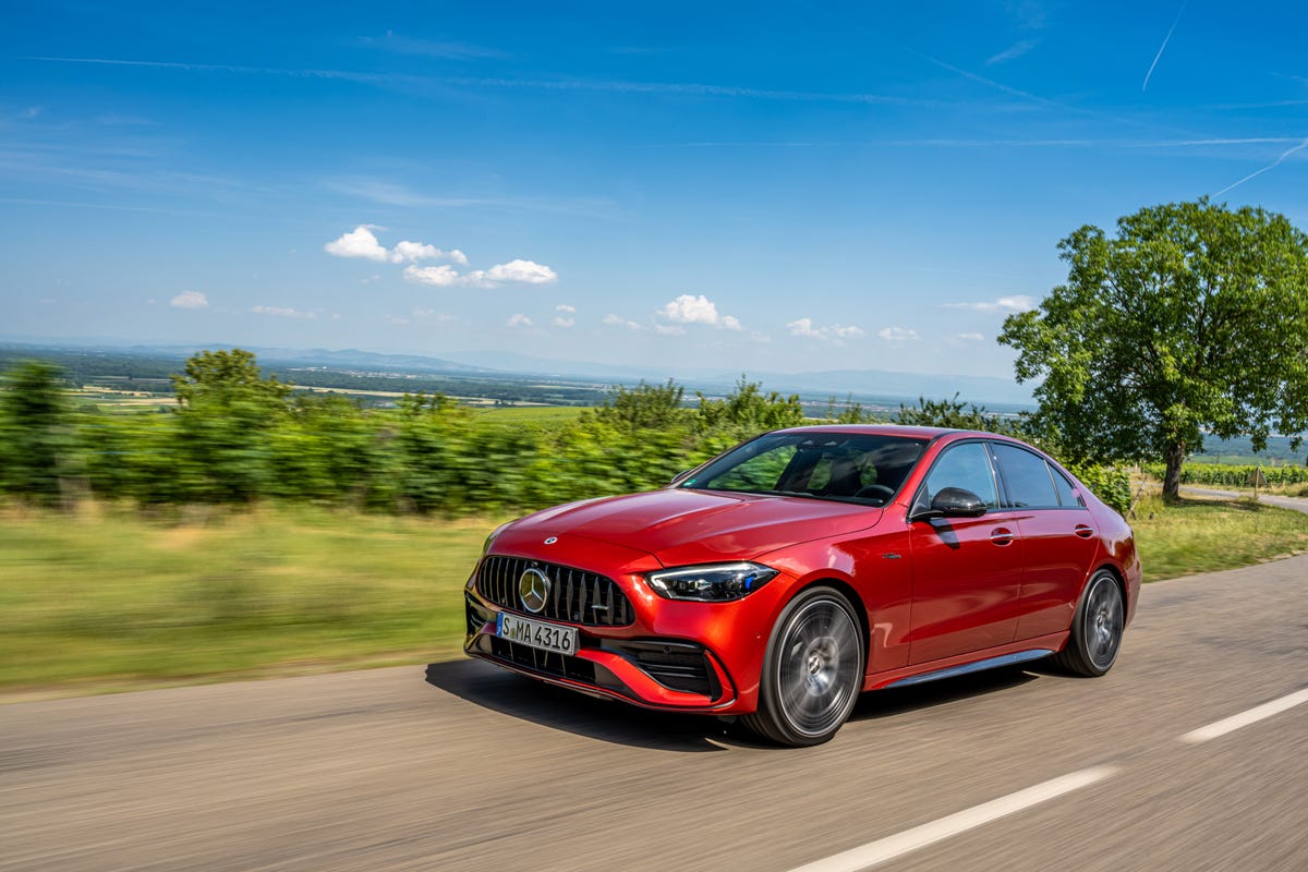 2023 Mercedes-AMG C43 AMG C 43 4MATIC Cabriolet Features and Specs