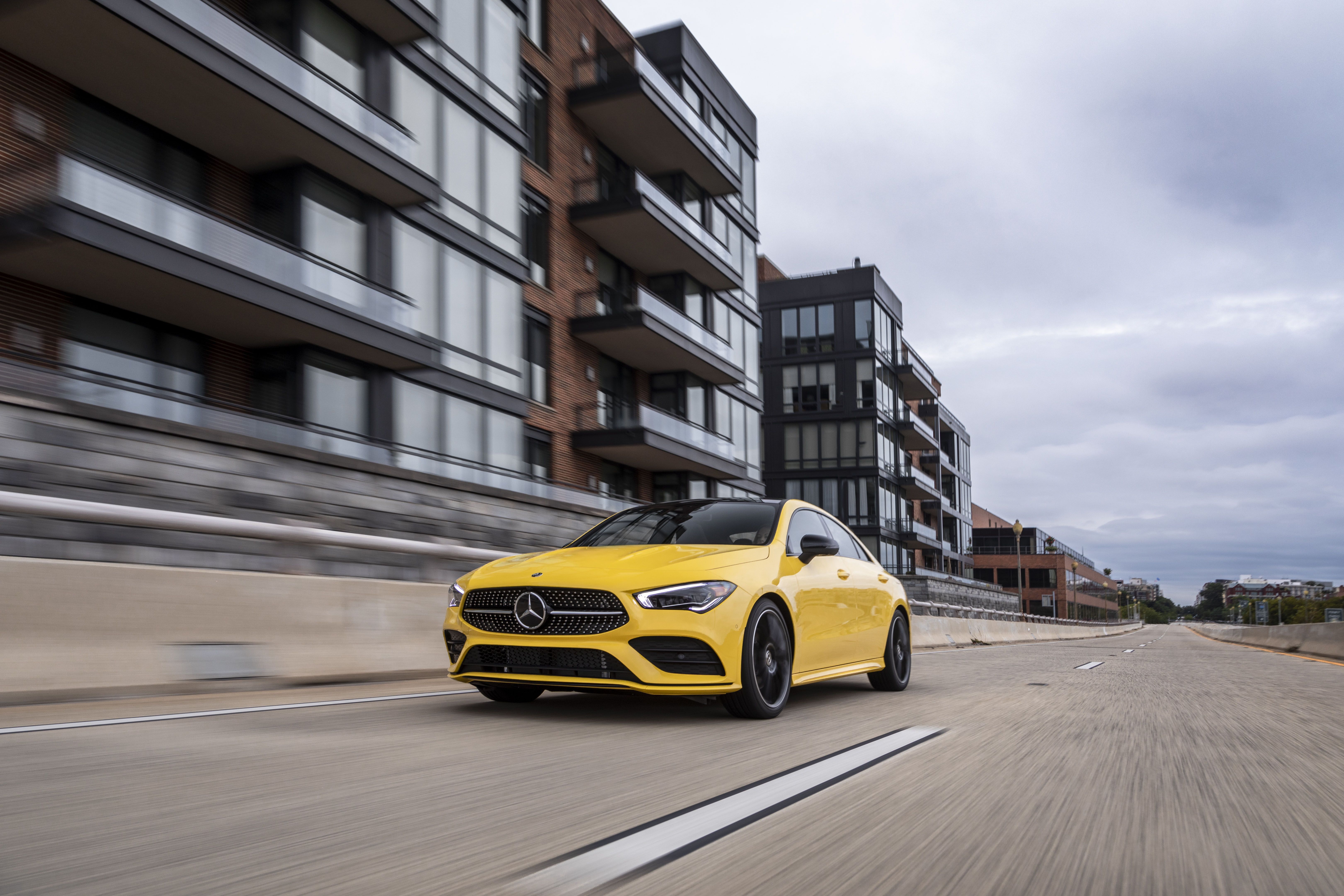 Discontinued CLA 45 AMG 4MATIC [2017-2019] on road Price  Mercedes-Benz CLA  45 AMG 4MATIC [2017-2019] Features & Specs