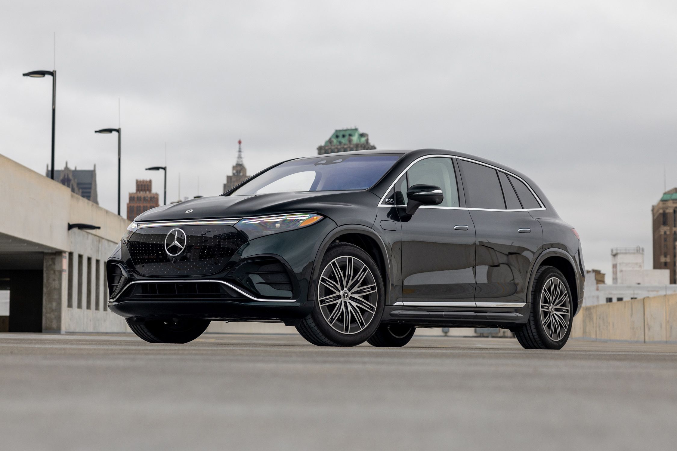 2024 Mercedes-Benz EQS SUV Review, Pricing, and Specs