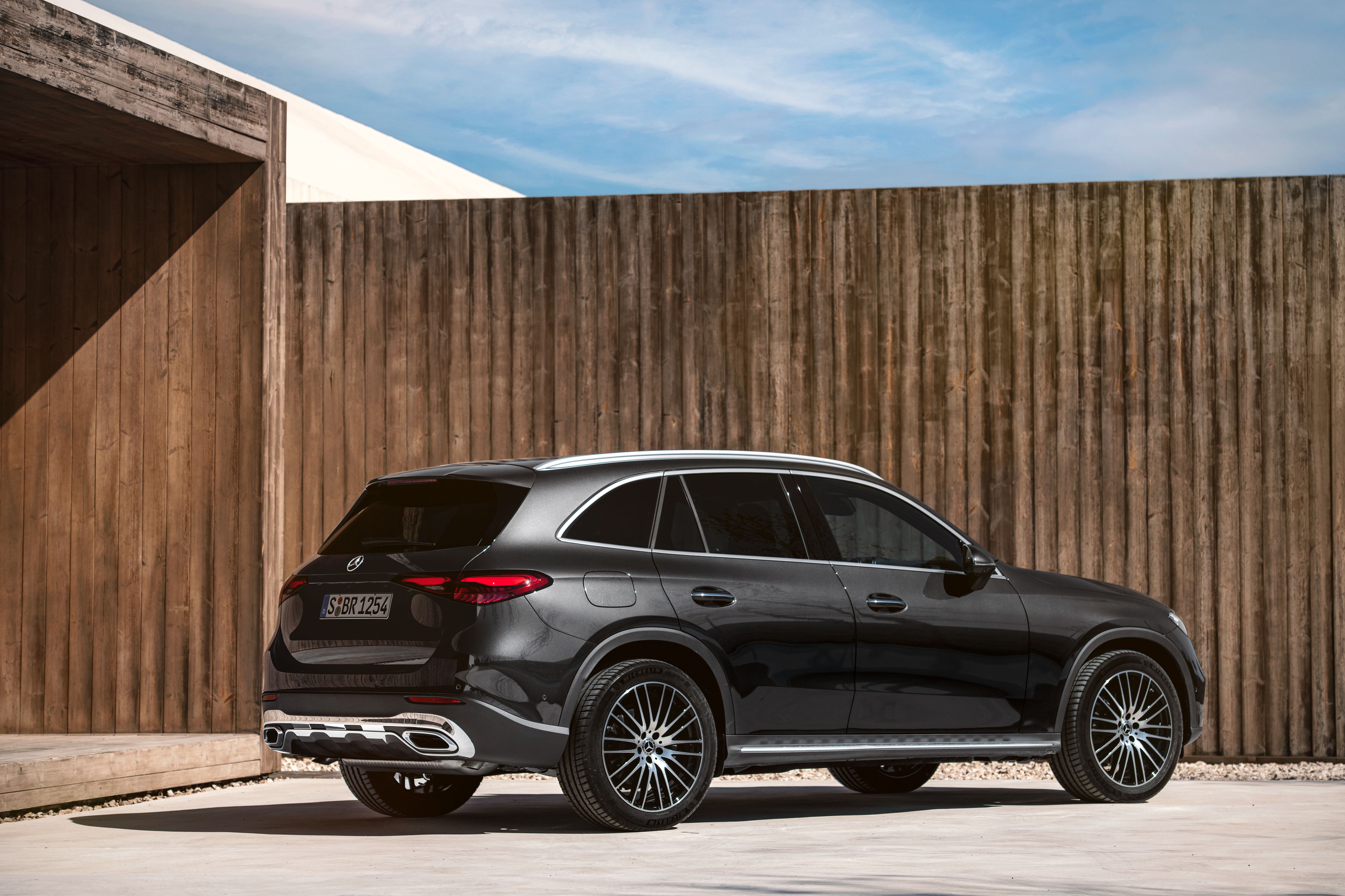 New 2023 Mercedes-Benz GLC Takes Two Steps Forward And No Steps Back