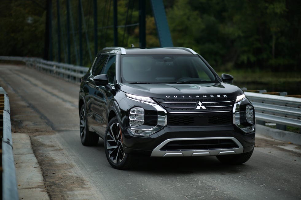 2023 mitsubishi outlander phev plug in hybrid