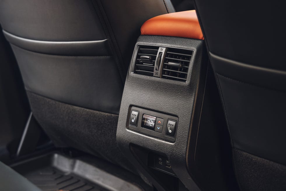 2023 mitsubishi outlander phev
