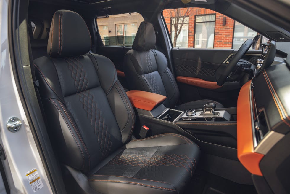 2023 mitsubishi outlander phev