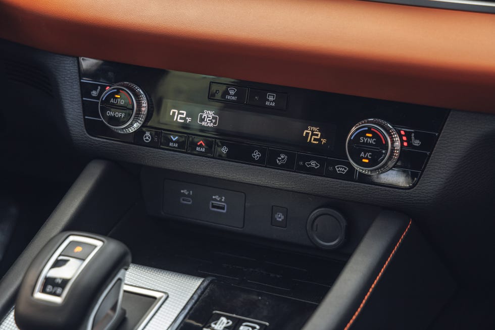 2023 mitsubishi outlander phev