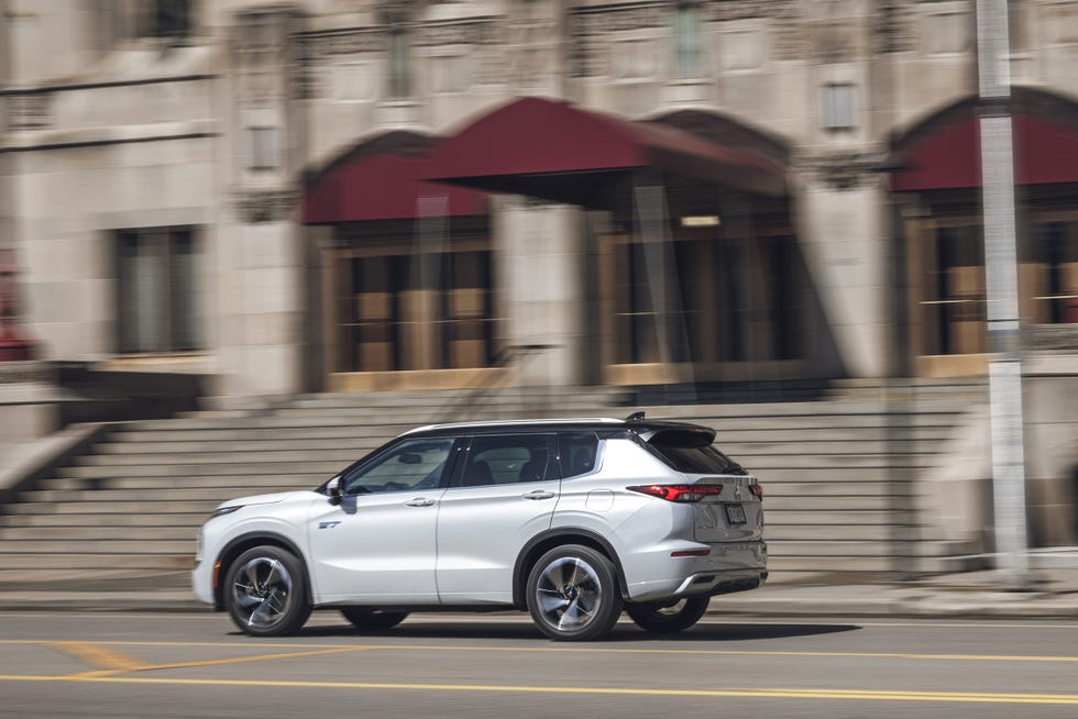 2023 mitsubishi outlander phev
