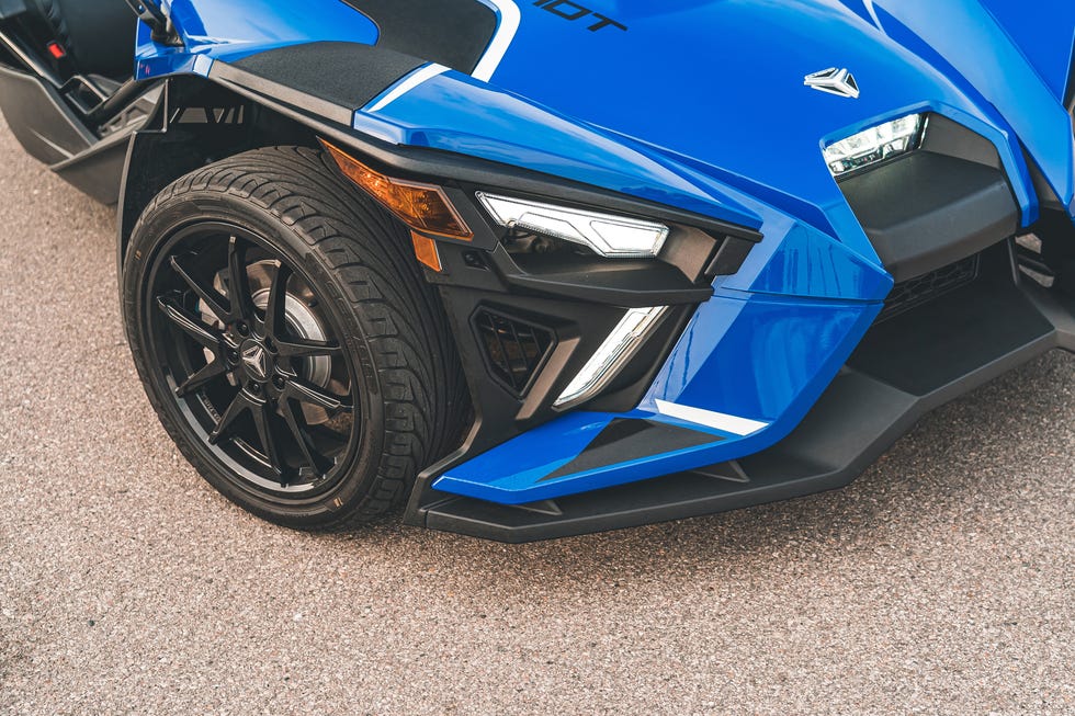 2023 polaris slingshot slr