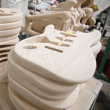 how fender guitars are made