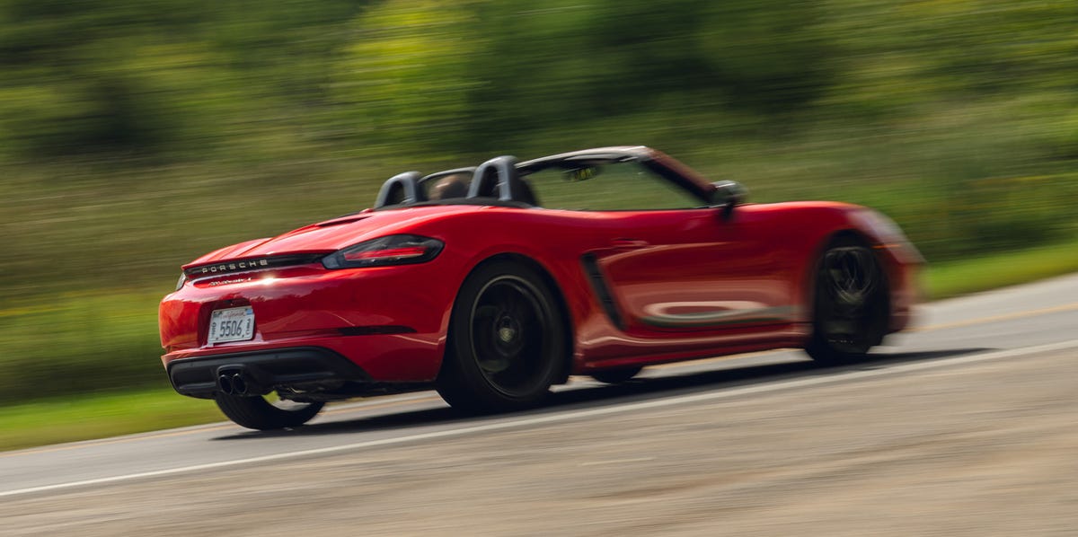 2025 Porsche 718 Boxster/Cayman Car and Driver 10Best